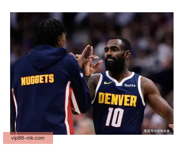 克莱一赛季命中174记三分超小哈达威 刷新独行侠替补三分纪录